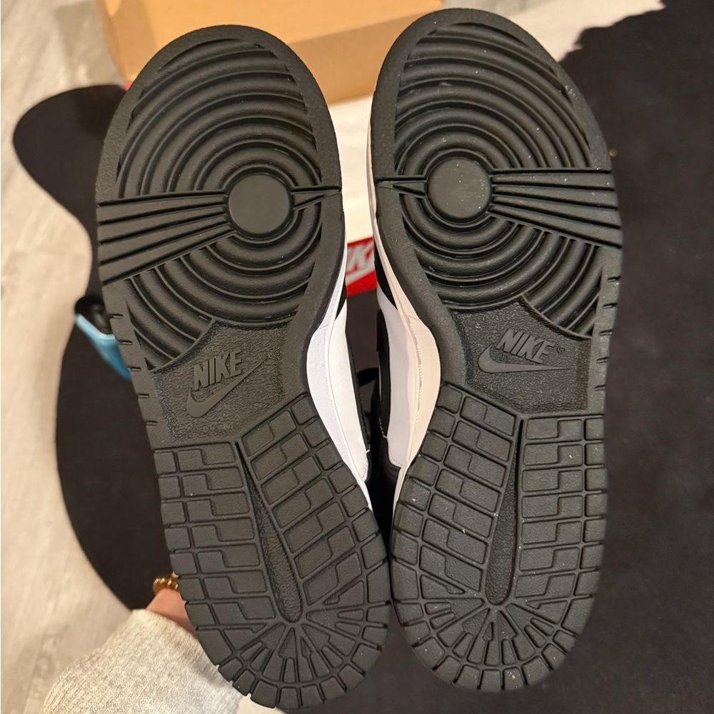 🆕🐼🖤Panda•Dunks•NEW•NEVER WORN🖤🐼🆕 - Picture 5 of 6